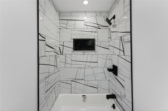 326 Beckwith Street, Cranston, RI 02910