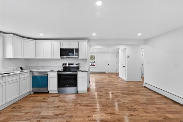 326 Beckwith Street, Cranston, RI 02910