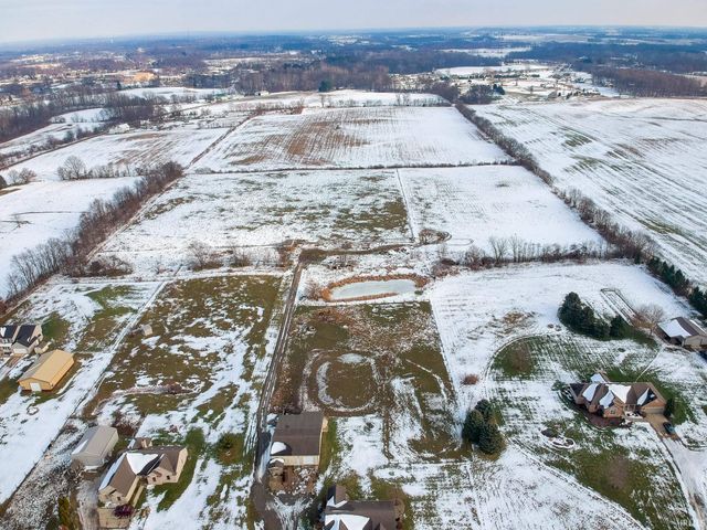 59412 County Road 1 Road, Elkhart, IN 46517