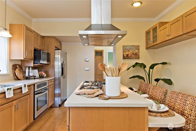 1565 Sorenson Avenue, Enumclaw, WA 98022