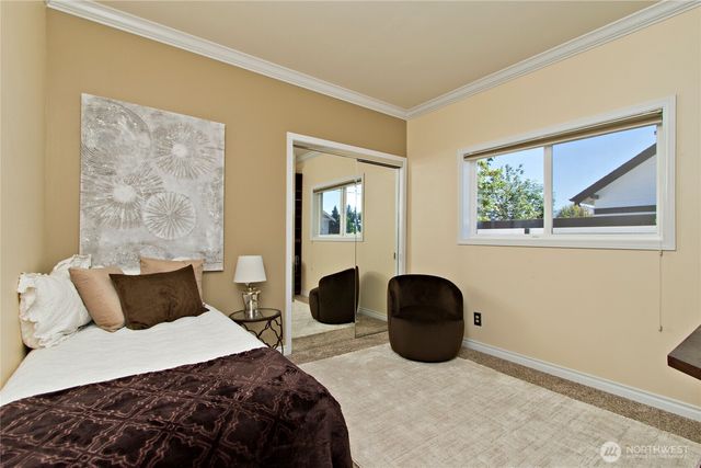 1565 Sorenson Avenue, Enumclaw, WA 98022
