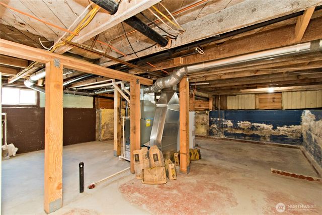 1565 Sorenson Avenue, Enumclaw, WA 98022