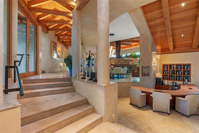 1056 Sierra Del Norte, Santa Fe, NM 87501