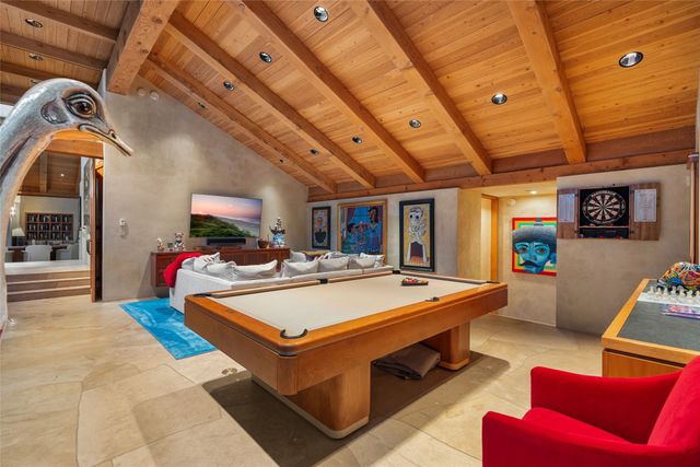 1056 Sierra Del Norte, Santa Fe, NM 87501