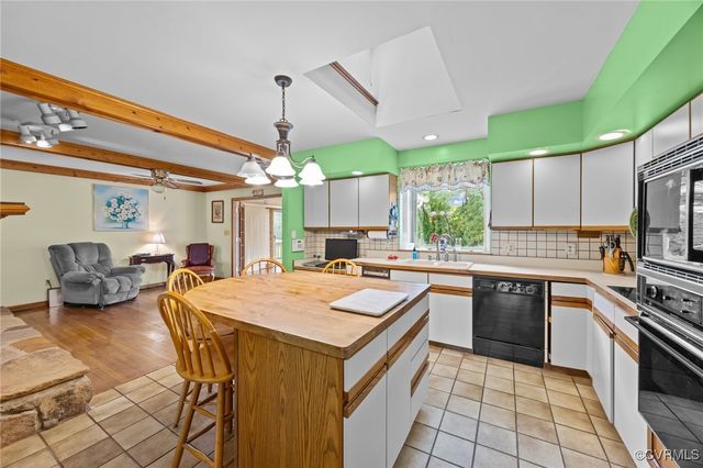 3520 Cogbill Rd, North Chesterfield, VA 23234