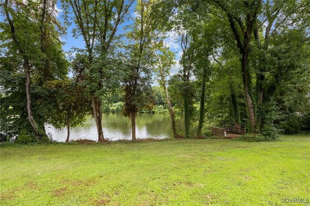 3520 Cogbill Rd, North Chesterfield, VA 23234
