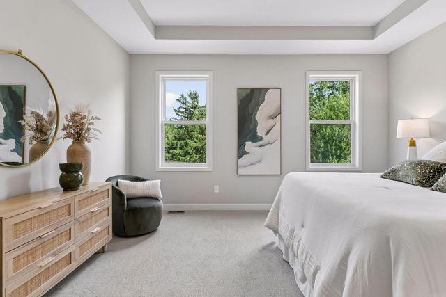 7158 Agate Trail, Inver Grove Heights, MN 55077