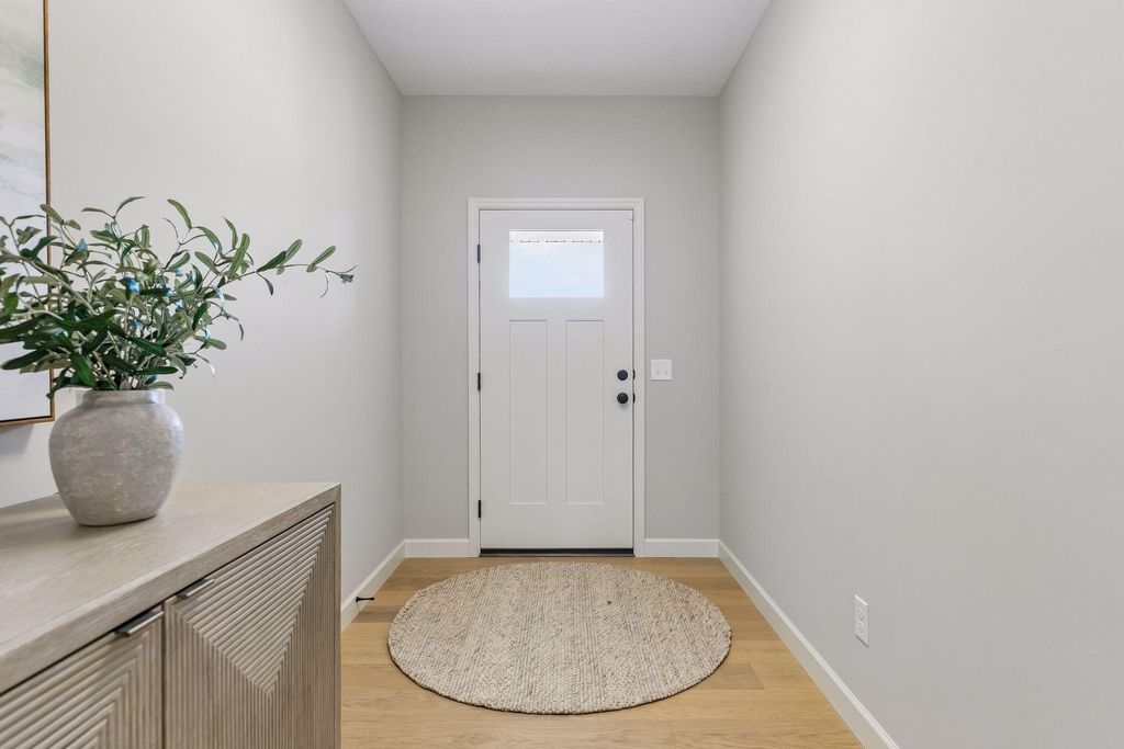 7158 Agate Trail, Inver Grove Heights, MN 55077 — photo 4
