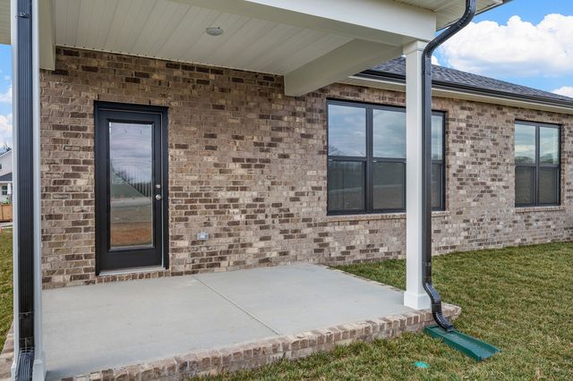 283 Johnnys Place, Mount Juliet, TN 37122