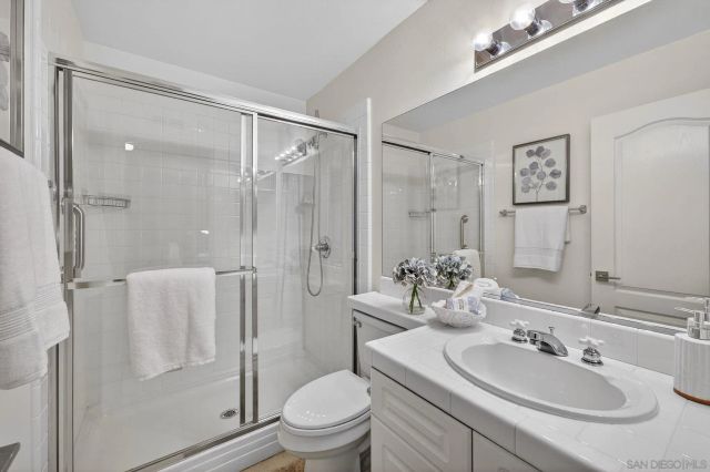 5017 Ruette De Mer, San Diego, CA 92130