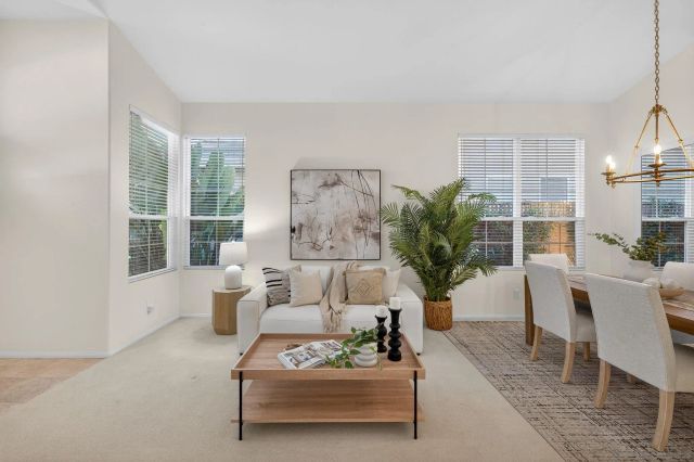 5017 Ruette De Mer, San Diego, CA 92130