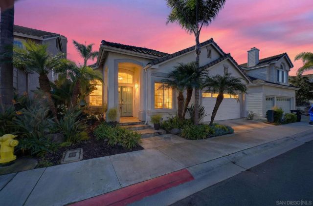 5017 Ruette De Mer, San Diego, CA 92130