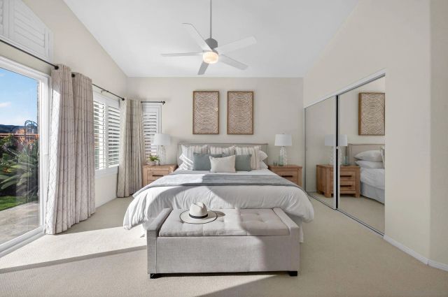 5017 Ruette De Mer, San Diego, CA 92130