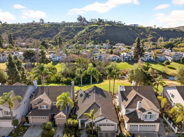 5017 Ruette De Mer, San Diego, CA 92130