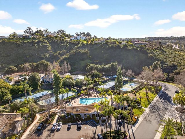 5017 Ruette De Mer, San Diego, CA 92130