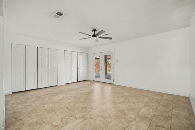 2121 Hickory Lane, Pasadena, TX 77502