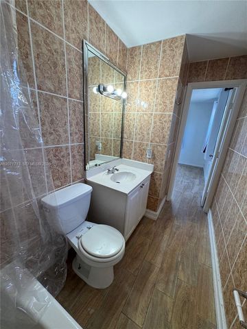 444 SW 4th Street 402, Miami, FL 33130