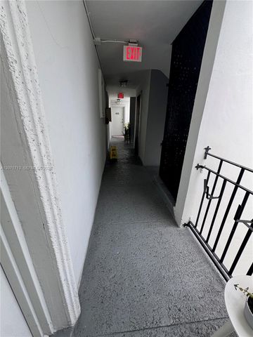 444 SW 4th Street 402, Miami, FL 33130
