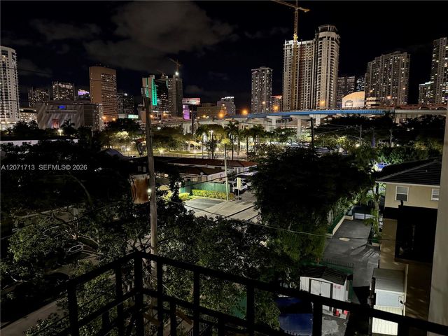 444 SW 4th Street 402, Miami, FL 33130