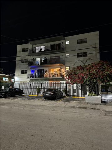 444 SW 4th Street 402, Miami, FL 33130