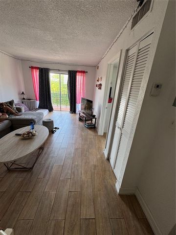444 SW 4th Street 402, Miami, FL 33130