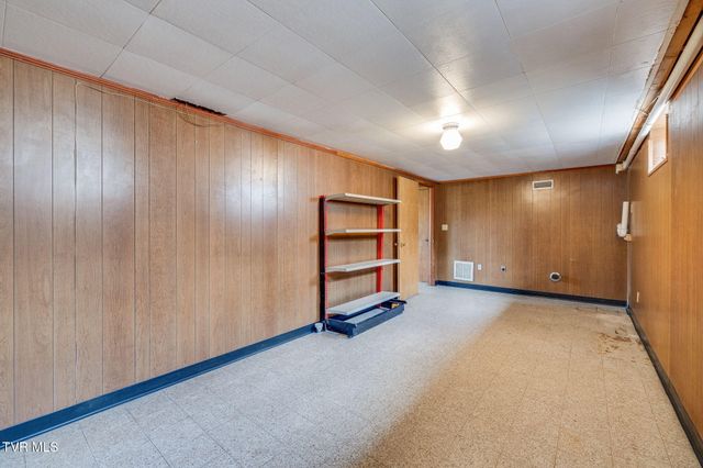 1029 Spring Valley Drive, Kingsport, TN 37660