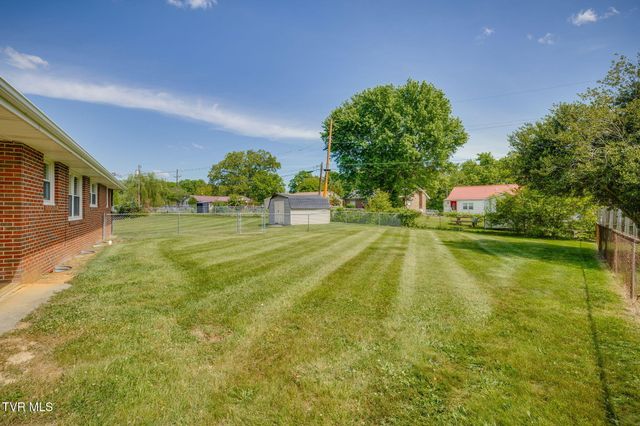 1029 Spring Valley Drive, Kingsport, TN 37660