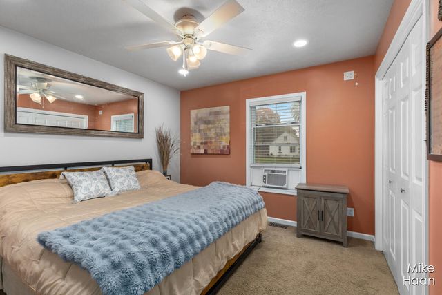 6487 36th Avenue, Hudsonville, MI 49426