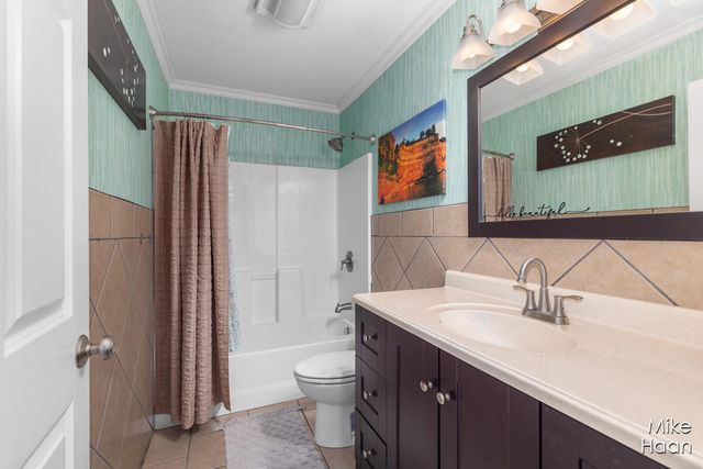 6487 36th Avenue, Hudsonville, MI 49426