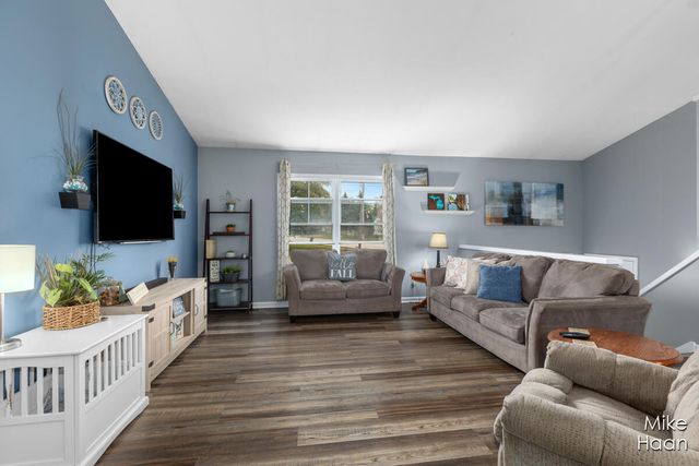 6487 36th Avenue, Hudsonville, MI 49426