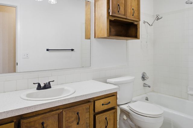 9 ARCHWAY COURT, Wichita Falls, TX 76310