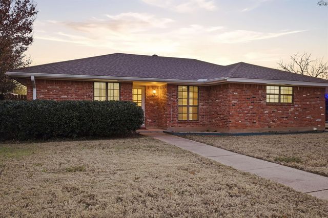 9 ARCHWAY COURT, Wichita Falls, TX 76310