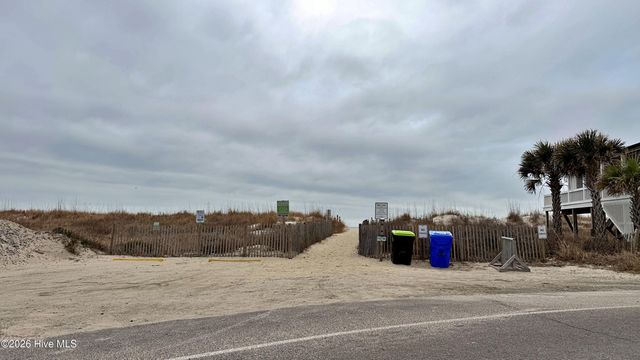 105 SE 58th Street 8205, Oak Island, NC 28465