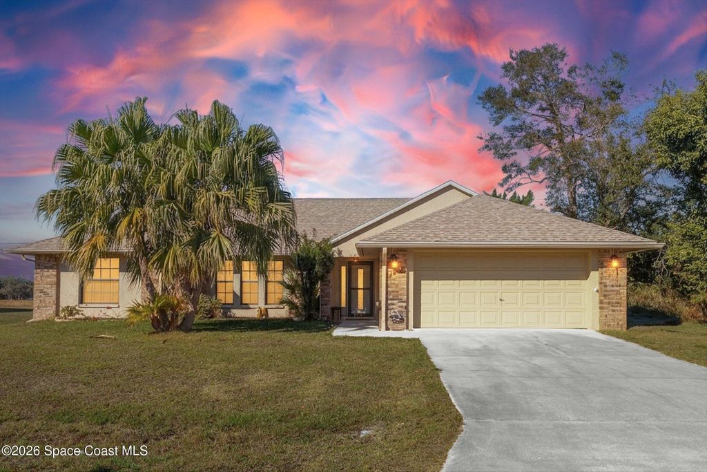 1843 Ardmore Street NE, Palm Bay, FL 32907