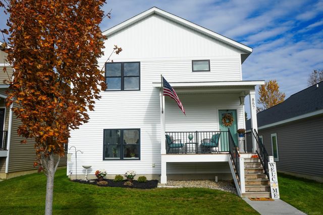 857 Winchester Street, Holland, MI 49423