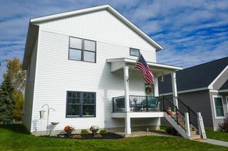 857 Winchester Street, Holland, MI 49423