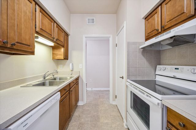 2475 Underwood Street 392, Houston, TX 77030