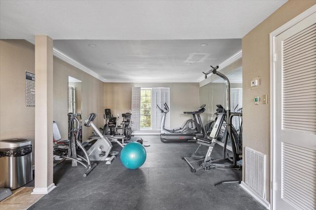 2475 Underwood Street 392, Houston, TX 77030