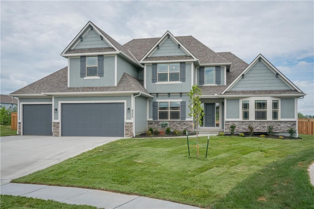 11419 Rye Drive, Kearney, MO 64060