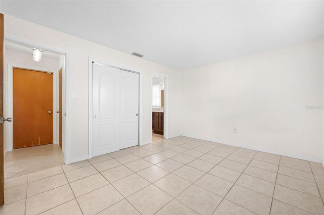 2806 OXFORD DRIVE W, Bradenton, FL 34205