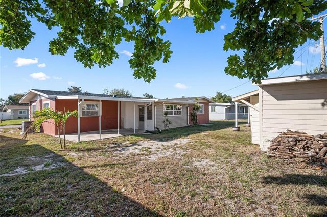 2806 OXFORD DRIVE W, Bradenton, FL 34205