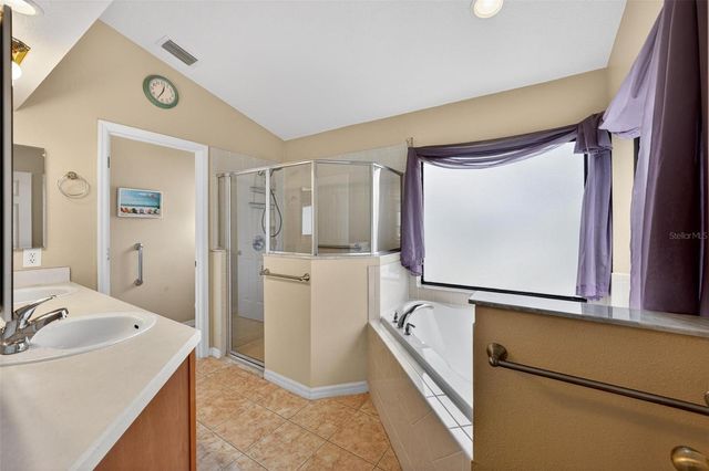 1010 VINDALE ROAD, Tavares, FL 32778