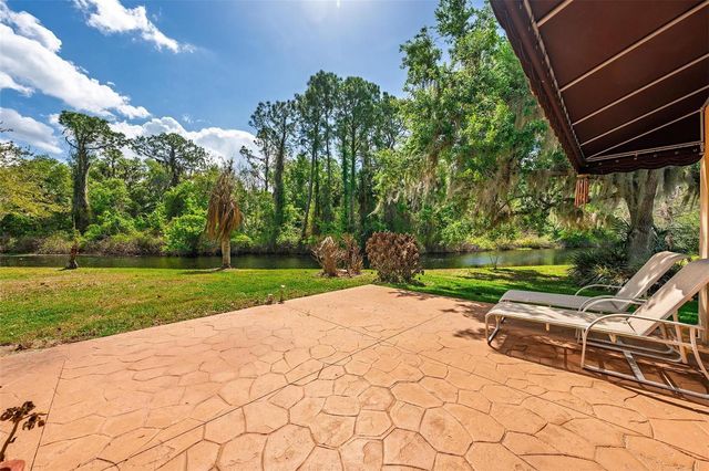 1010 VINDALE ROAD, Tavares, FL 32778