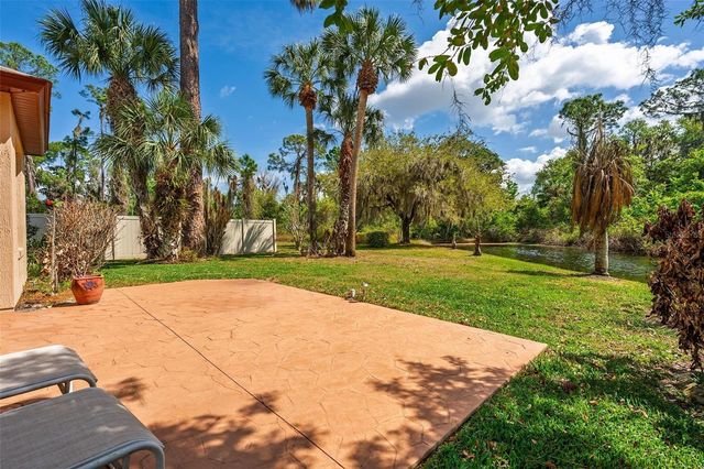 1010 VINDALE ROAD, Tavares, FL 32778