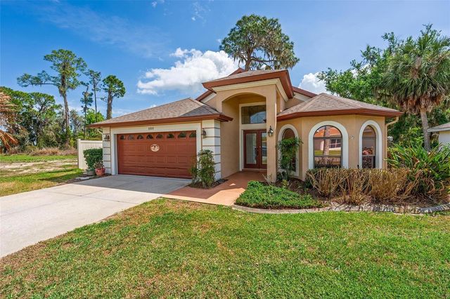 1010 VINDALE ROAD, Tavares, FL 32778