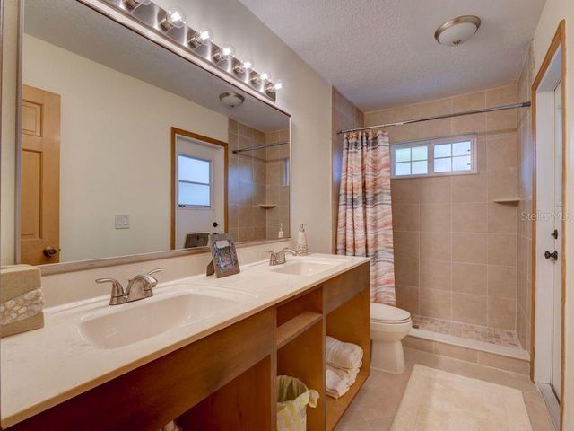 4245 LORI LOOP, Winter Springs, FL 32708