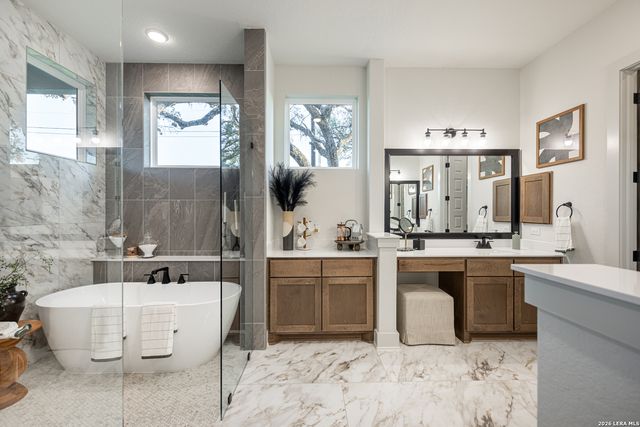 9305 Steel Spur, Marion, TX 78124