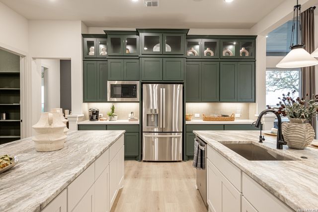 9305 Steel Spur, Marion, TX 78124