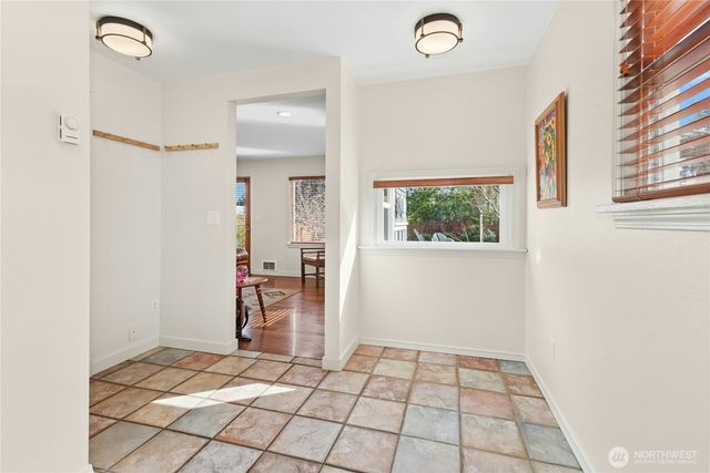 14051 1st Avenue NW, Seattle, WA 98177