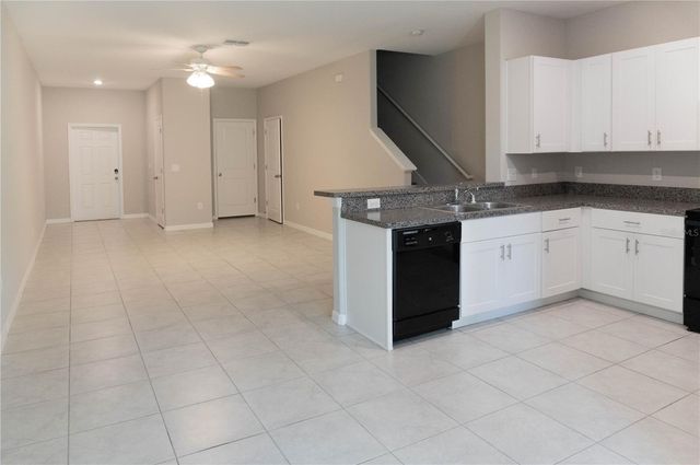 4527 GLOBE THISTLE DRIVE, Tampa, FL 33619